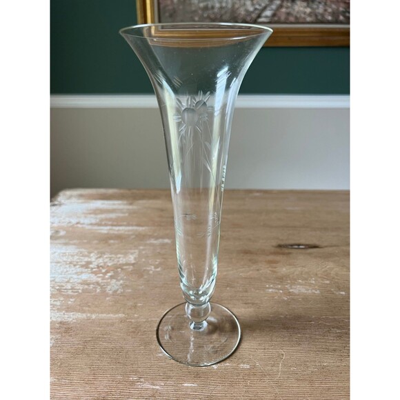 Vintage 1950s Fluted Glass Bulb Flower Vase w/Etched Daisy Print Stem Glassware - Picture 3 of 8